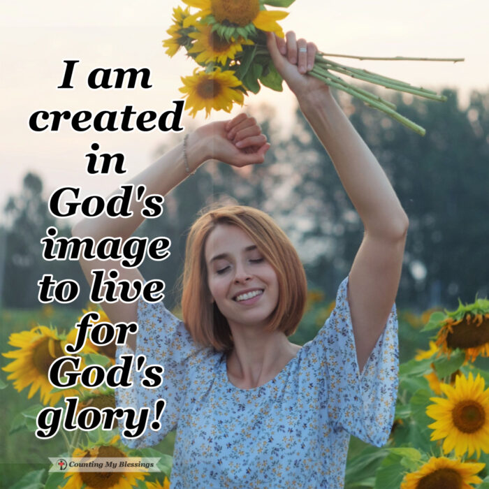 Sometimes it feels like the world tells us to be ourselves but then criticizes us if we don't conform. I want to how it really looks to be truly yourself. #beyourself #masterpiece #WWGGG #Blessings